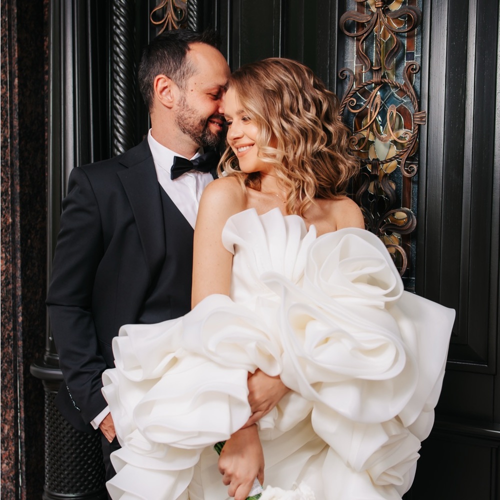 💍 Amazing European Designer Wedding Dress